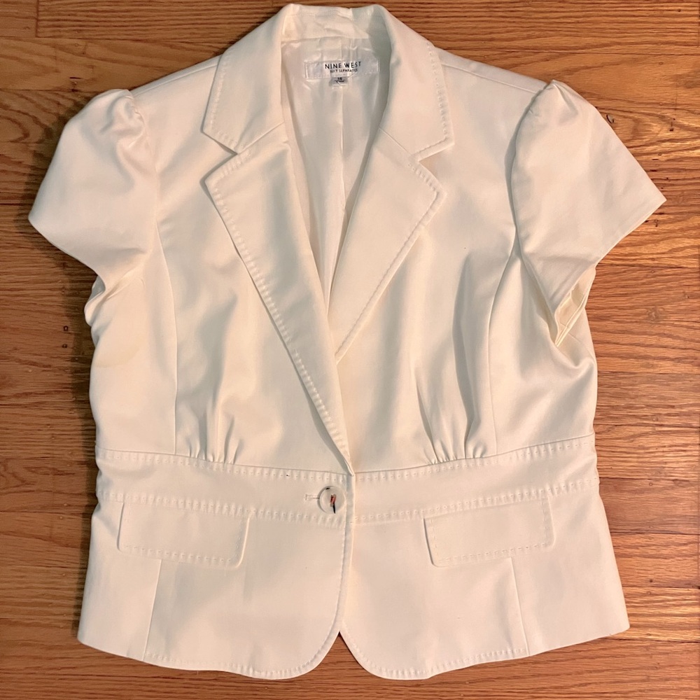 Nine West Cream Short Sleeve Blazer